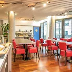 Adagio La Defense Kleber Aparthotel