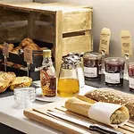 Adagio La Defense Kleber Aparthotel Courbevoie