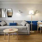 Adagio La Defense Kleber 3* Courbevoie