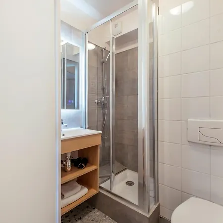 Lägenhetshotell Adagio La Defense Kleber 4*