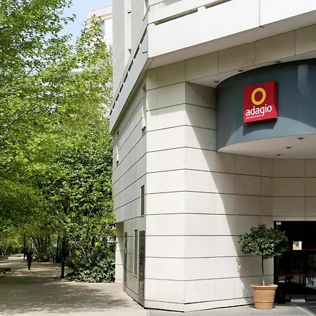 Apart-hotel Adagio La Defense Kleber