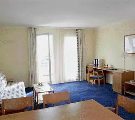 Adagio La Defense Kleber Aparthotel Courbevoie