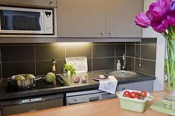 Adagio La Defense Kleber Aparthotel Courbevoie